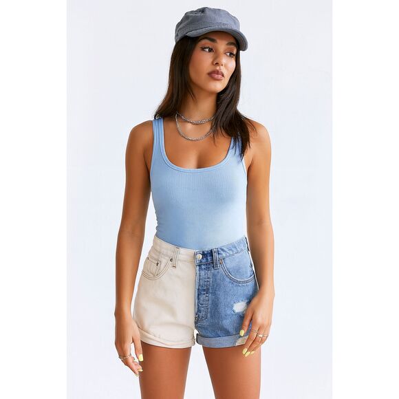 Levi's Blue Girlfriend 2 Tone Denim Jeans Shorts    Women's Size 24 - Picture 1 of 10